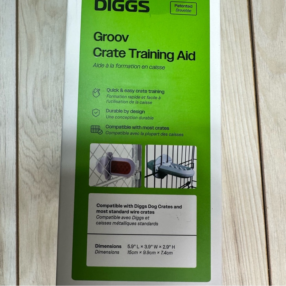 NEW Diggs Groov Crate Training Aid - Navy Blue - Puppy Enrichment Lick Toy Dogs - Picture 4 of 6